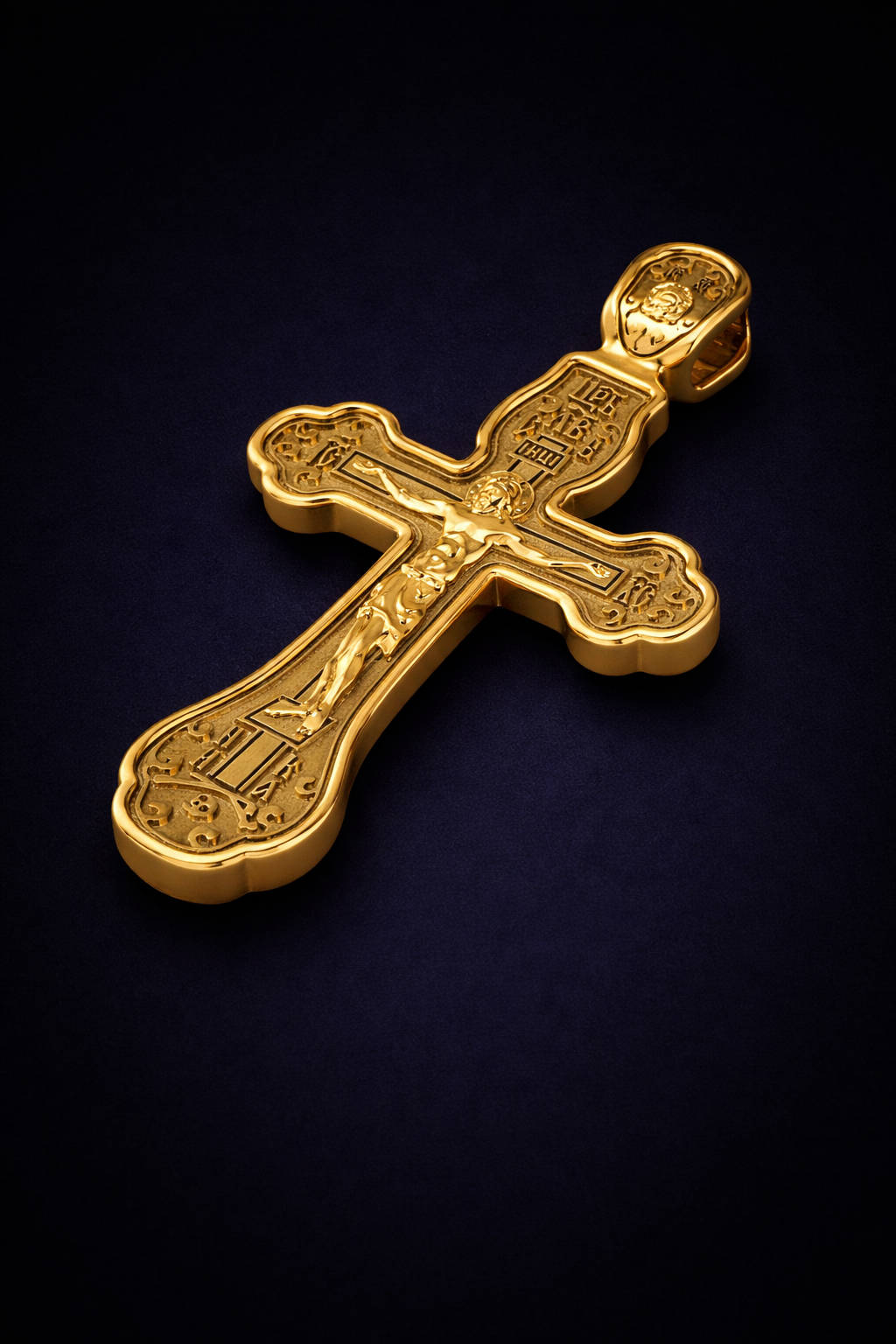 NOBLIS — Cross 22. Bijuterie lucrată manual în Chișinău, finisaj premium, livrare în toată Moldova.